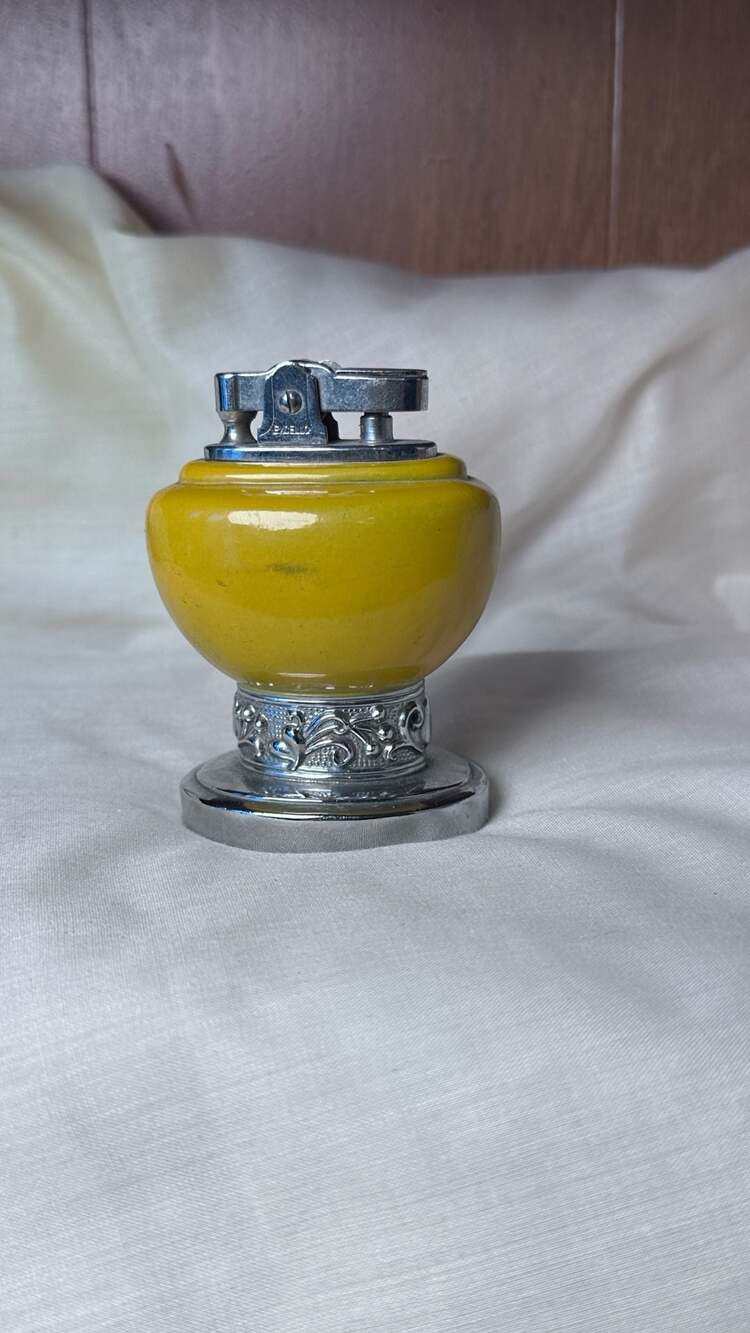 Excello Vintage Yellow Ceramic Table Lighter